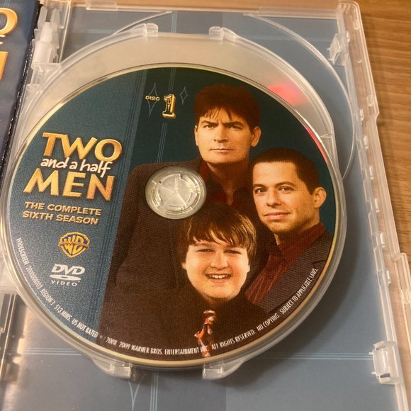 Two and a Half Men - The Complete Sixth Season (DVDS) - Picture 3 of 5
